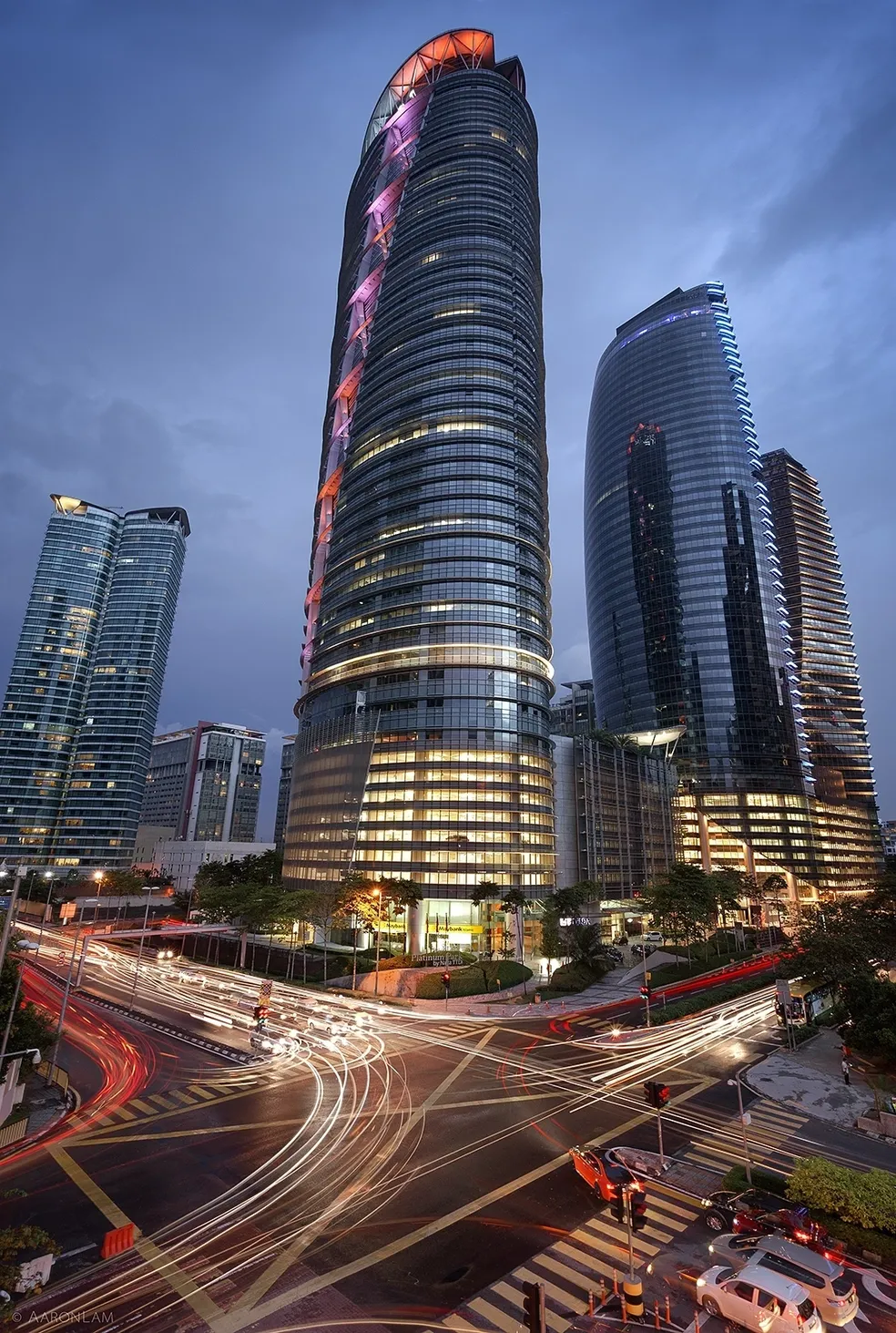 The Naza Tower, Platinum Park