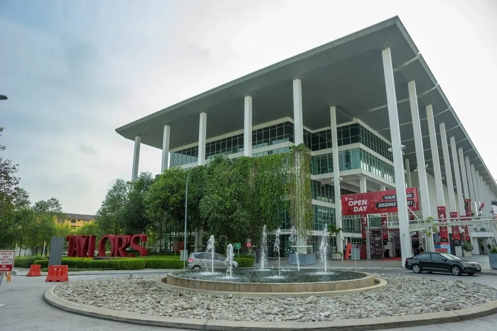 Taylor College KL